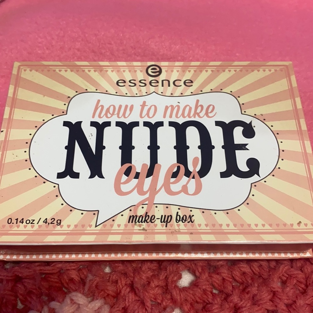 Limited edition Essence Eyeshadow